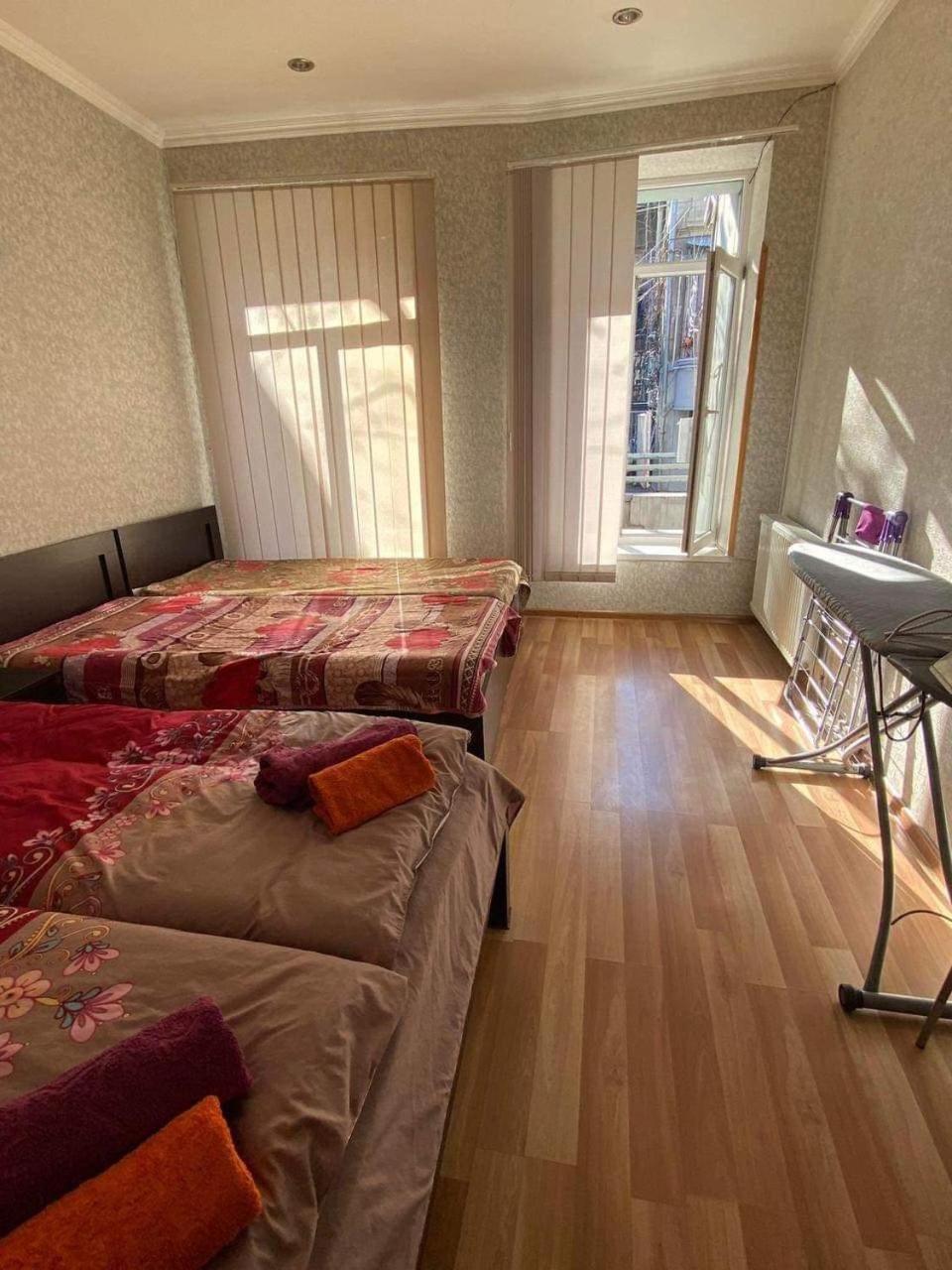 Nutsa'S Apartment In Old Tiflis Exterior foto